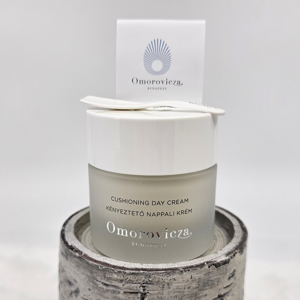 Omorovicza Budapest cushioning day cream 1.7 fl oz 50ml - Picture 2 of 6